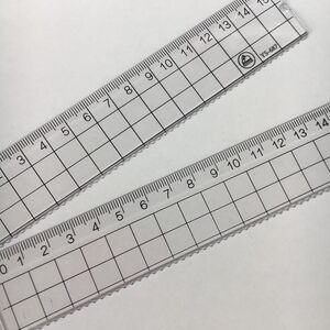 雅思18厘米网格简约有机直尺15厘米塑料尺透明波浪线透明方格格尺