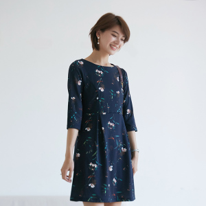 诗燕女装旗舰店中长款