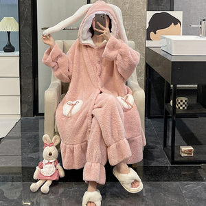 秋冬季珊瑚绒睡衣女款加厚兔耳朵粉色长款睡袍法兰绒可外穿家居服
