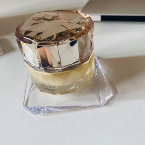 予定 cpb晶钻粉霜27ml贵妇粉霜养肤光泽奶油肌 i10