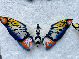 彩虹魔斯拉哥斯拉万代胶东宝怪兽手办可动中古非shm