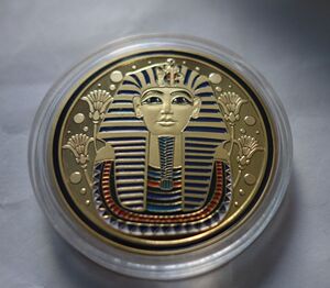 天津博物馆埃及展纪念币 法老的国度 法老图坦卡蒙幻彩守护纪念章