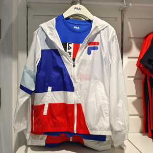 fila kids/斐乐儿童夏新品男童梭织外套防晒服k12b121711