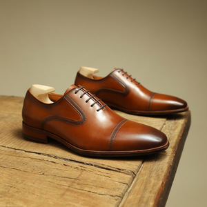 爱革仕三接头皮鞋男真皮手工硬底主持人英伦商务正装设计感牛津鞋