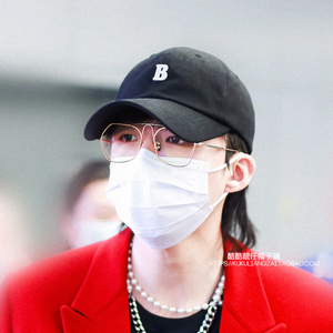 摩登兄弟刘宇宁同款~b棒球帽子黑色遮阳潮字母韩版男女百搭鸭舌帽