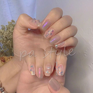 网红同款小熊软糖极光美甲成品可爱短款甲片可穿戴拆卸假指甲贴片