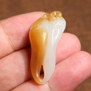 玉且末山料圆雕红红火火写实辣椒吊坠9克红糖女款挂件苏州玉雕馆