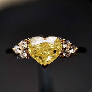 猪仙 1克拉 心形异形黄钻 天然彩钻钻戒 戒指钻石戒指 古味 gia