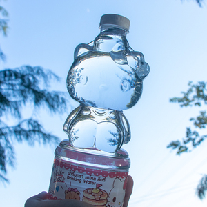 泰国原装进口三丽鸥Hellokitty天然饮用水凯蒂猫卡通可爱瓶子杯子