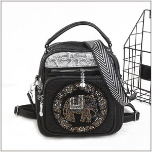 上新2021镶钻大象双肩包蛇纹刺绣多功能女包布带大容量潮韩版百搭