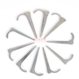 铁钩丁勾丁勾钉钩钉镀锌铁管水管ppr管固定管卡4分6分1寸 dn15 20