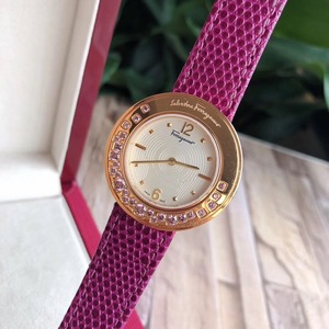 ferragamo/菲拉格慕正品石英手表 原装 欧美 彩钻款时尚 女士腕表