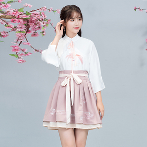 改良汉服短裙套装