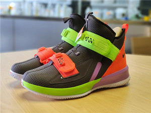 nike耐克lebron soldier士兵战士13代詹姆斯减震篮球鞋ar4228-002