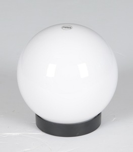 直径15厘米（比较小，拳头大小），白色圆球灯柱头灯  塑料灯罩