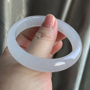 特透润白月光冰种翡翠手镯54 缅甸天然玉镯子 高端老坑白冰玉手镯