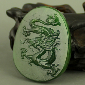 一口价天然新疆和田玉碧玉精工雕刻挂件吊坠 人中之龙 送证书包邮