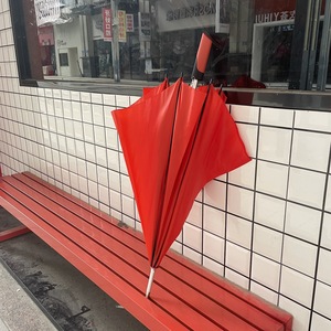 颇具设计感激情红色少见四方形造型全铝合纤维骨长柄男女用晴雨伞