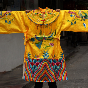 菩萨黄色凤袍娘娘凤衣寺庙祈福佛堂绣品刺绣佛衣披风佛袍绸缎神衣