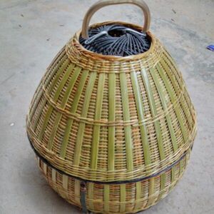 竹编笼,鸟笼,全手工制作 ,鹧鸪笼采用的是光纤包塑的不锈钢线