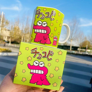 日本正版 ts factory 蜡笔小新 鳄鱼山 巧克力饼干造型 陶瓷水杯