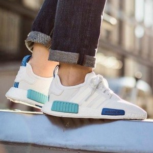 代购阿迪达斯Adidas NMD R1 Blue Glow 圣保罗城市限定女款跑步鞋