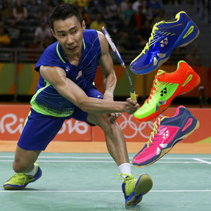 李宗伟羽毛球鞋