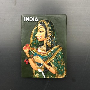 印度民俗服饰莎丽女郎树脂彩绘旅游纪念装饰工艺品磁铁冰箱贴礼物