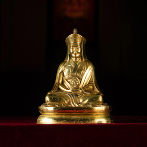 藏传密宗老铜佛像 噶举冈波巴大师造像黄利马铜老铜佛像居家摆件