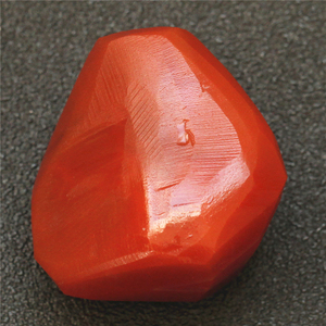 云南保山南红玛瑙原石 天然原矿柿子红随形裸石毛料雕刻料 49.1克