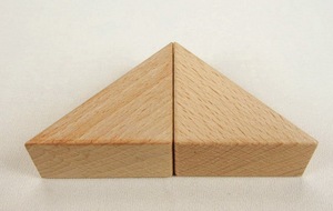 品质蒙台梭利榉幼教积木儿童木制教具环保益智玩具等腰直角三角形