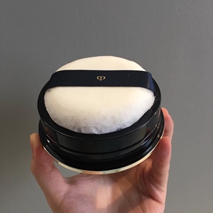 新版 cpb/肌肤之钥透明散粉蜜粉26g 定妆隐毛孔控油提亮含粉扑n1