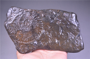 SY-028 奇石 天然 大湾石 来宾石 邕江石 彩陶石 右江石 大化石