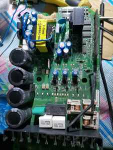 安川变频器a1000电源驱动板 etp712411