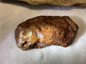 黄白河磨玉原石手把件和田玉籽料老玉岫玉析木料吊坠手串手镯原料