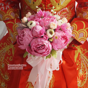 2019新款秀禾服仿真新娘手捧花结婚接亲中式拍照影楼道具牡丹玫瑰