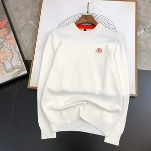 herms爱马仕h字母刺绣休闲圆领长袖针织衫男装简约百搭保暖毛衣