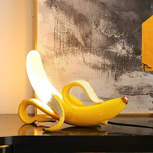 创意个性中古香蕉灯 客厅卧室床头设计艺术感氛围灯水果小夜灯