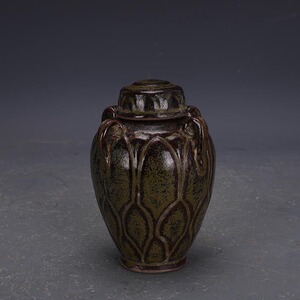 宋代越窑茶叶末釉刻花四系盖罐做旧仿出土古瓷器古玩古董收藏摆件