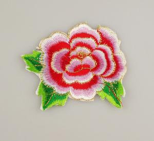 清仓玫瑰花刺绣布贴背胶熨烫手工装饰枕套被套家具旗袍裙子材料