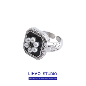 LIHAO宽版复古黑色戒指女INS潮人珍珠花朵个性时尚简约欧美食指环