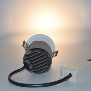 欧司朗筒灯射灯