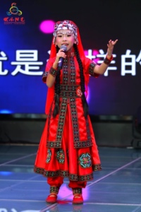 六一演出服古丽米娜老师少数民族舞台表演服装元旦新疆舞蹈服装