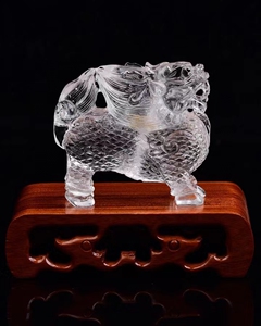 天然水晶麒麟摆件