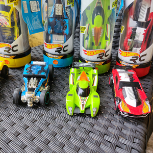 风火轮遥控小跑车电动小汽车玩具车赛车2021年新款儿童男孩