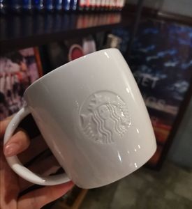 星巴克经典陶瓷杯白色门店专用马克杯美人鱼水杯浮雕logo大容量杯