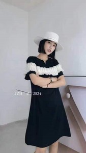 欧洲站2024夏季新款V型圆领米白色雪芳搭配黑色女短袖连衣裙