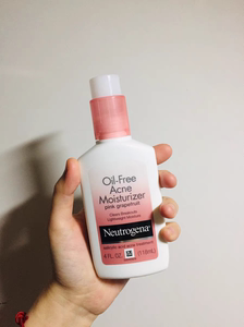 Neutrogena露得清0.5%水杨酸无油抗痘淡化痘印清爽保湿乳液 118ml