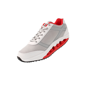 赵之心迈凯奇健走鞋