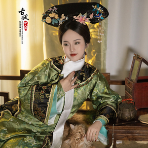 清朝影视古装甄嬛传妃子格格旗装 步步惊心同款皇后宫女演出旗服